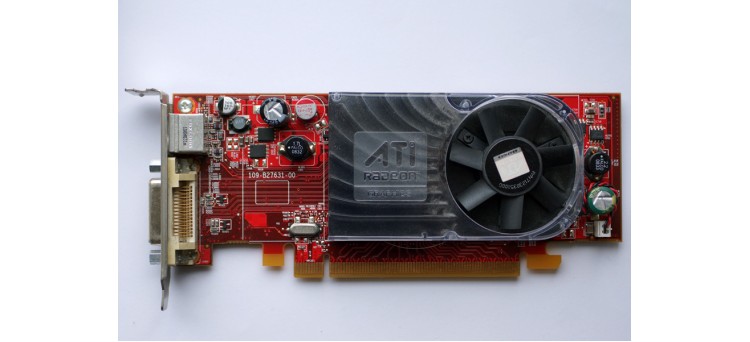 Graphics Card ATI Radeon ATI-102-B27602(B) HD 2400XT 256MB PCIe